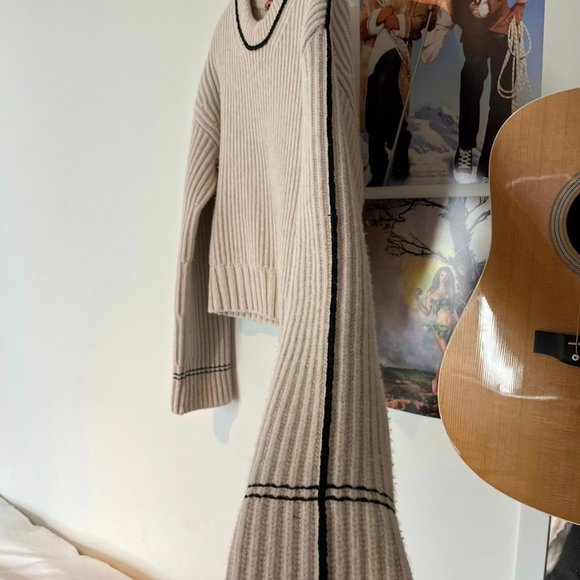 Acne Studios Cropped Oat Sweater - Picture 3 of 6